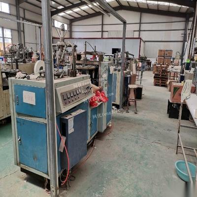 山東臨沂紙杯廠設(shè)備加技術(shù)整體轉(zhuǎn)讓，優(yōu)惠價(jià)80萬元